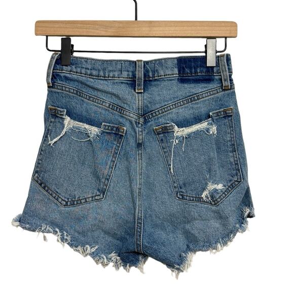 Abercrombie & Fitch High Rise Mom Short Curve Love 2.5" - Size 2/26 - Picture 2 of 4
